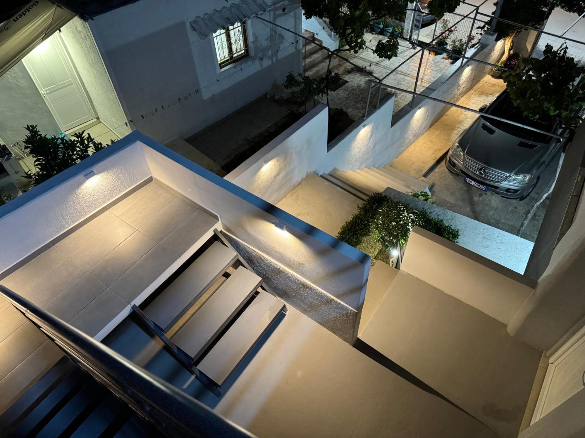 Tomi Apartments Sarandë Eksteriør bilde